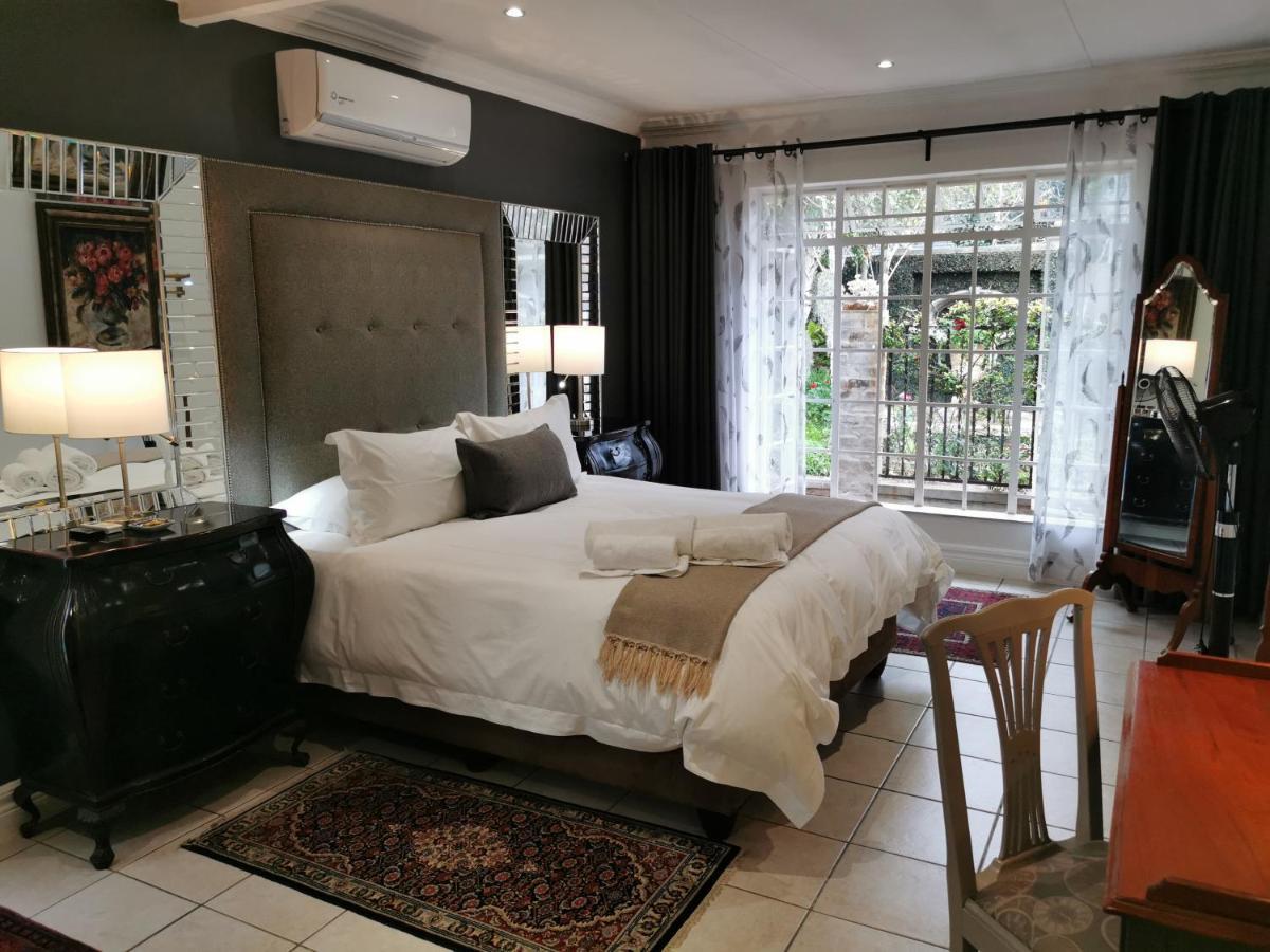At 98 On Lynburn Guest House Pretoria Luaran gambar
