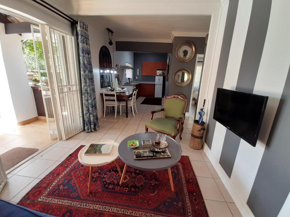 At 98 On Lynburn Guest House Pretoria Luaran gambar