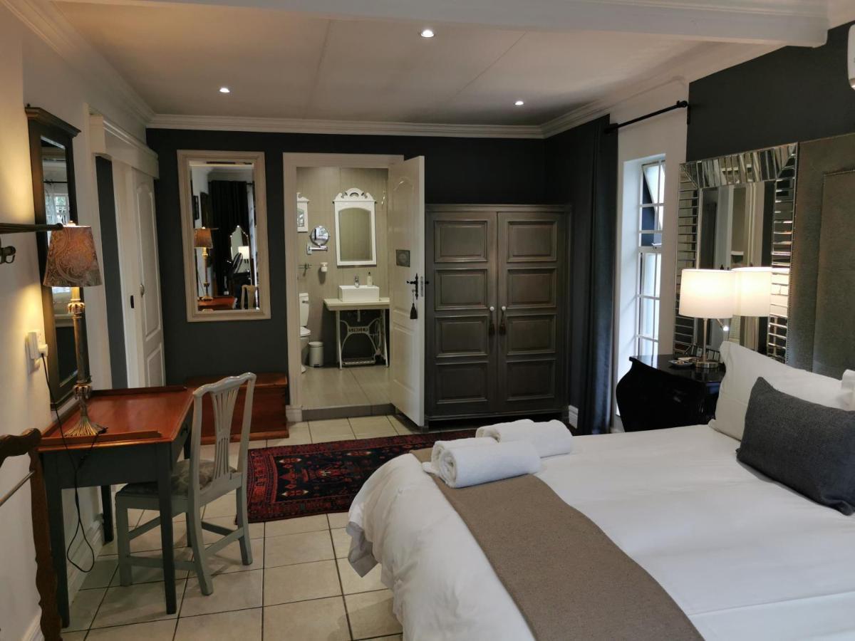 At 98 On Lynburn Guest House Pretoria Luaran gambar