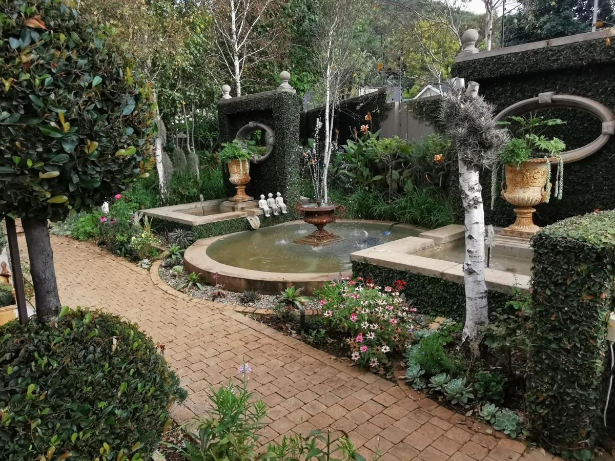 At 98 On Lynburn Guest House Pretoria Luaran gambar